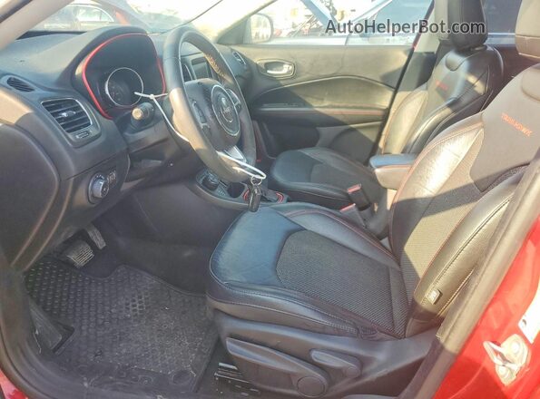 3C4NJDDB6MT574374 2021 JEEP COMPASS Red Vista interior delantera