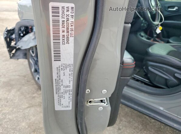 3C4NJDDB6MT590042 2021 JEEP COMPASS Gray Widok komory silnika