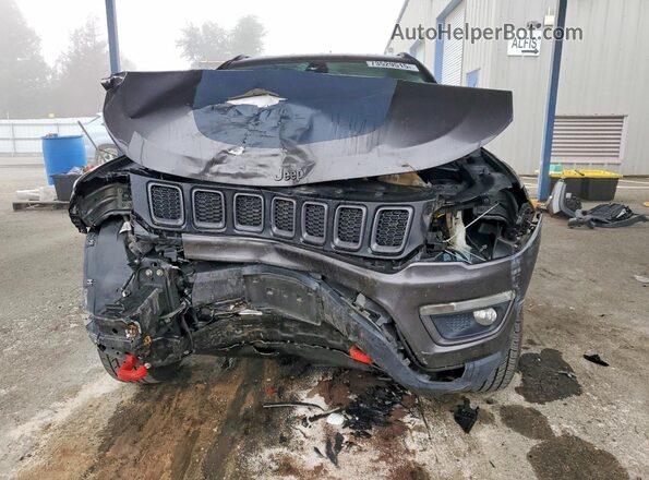 3C4NJDDB9KT771620 2019 JEEP COMPASS Серый Вид спереди