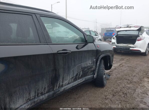 3C4NJDDN1RT103072 2024 JEEP COMPASS Черный Вид спереди