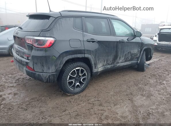 3C4NJDDN1RT103072 2024 JEEP COMPASS Черный Задняя правая четверть