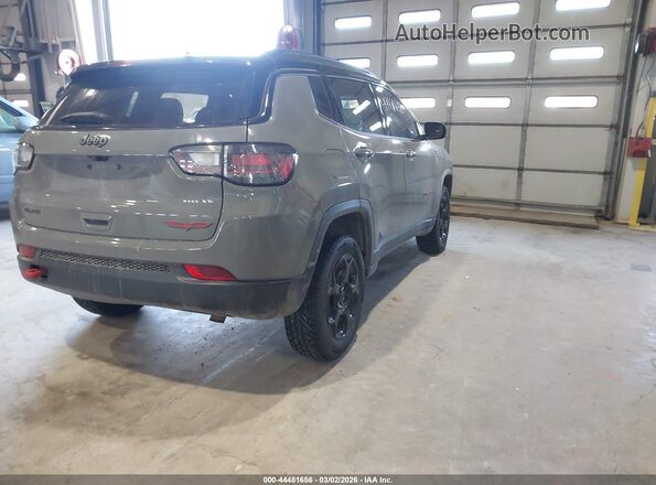 3C4NJDDN3RT581784 2024 JEEP COMPASS Серый Задняя правая четверть