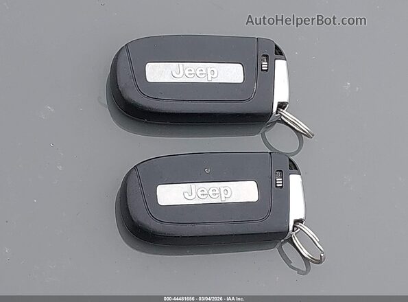 3C4NJDDN3RT581784 2024 JEEP COMPASS Серый Вид панели приборов