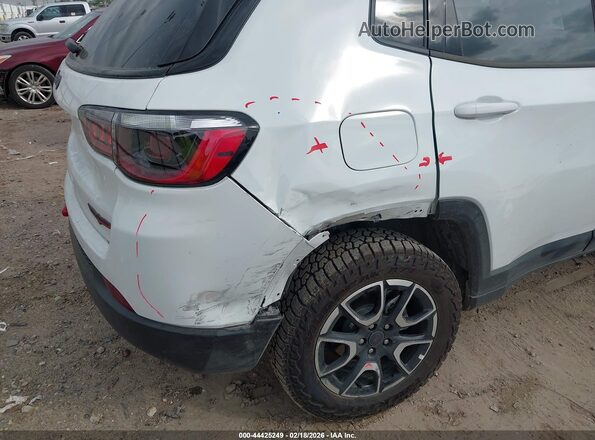 3C4NJDDN7TT182092 2026 JEEP COMPASS Белый Вид спереди
