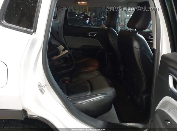 3C4NJDFB8NT132386 2022 JEEP COMPASS White Widok naklejki z numerem VIN