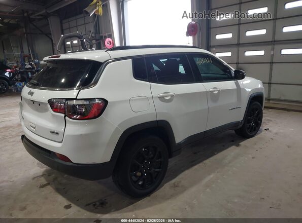 3C4NJDFB8NT132386 2022 JEEP COMPASS White Tył prawy