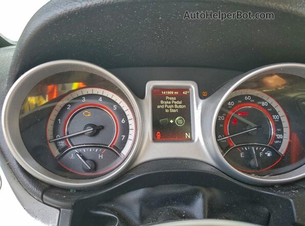 3C4PDCAB0KT749679 2019 DODGE JOURNEY Silver ხელსაწყოთა პანელის ხედი