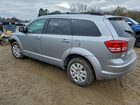 2018 Dodge Journey Se Silver vin: 3C4PDCAB3JT302083