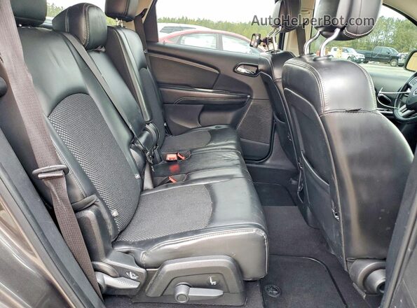 3C4PDCGB2LT263447 2020 DODGE JOURNEY Угольный Вид задней части салона