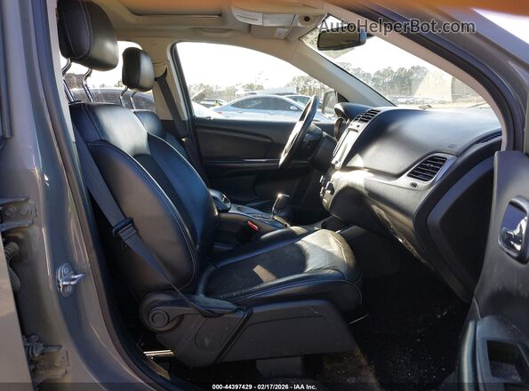 3C4PDCGB6LT265119 2020 DODGE JOURNEY Серый Вид салона спереди
