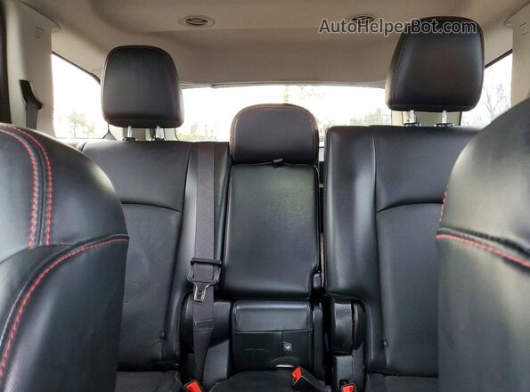 3C4PDDEG7KT738920 2019 DODGE JOURNEY Silver Rear seats view