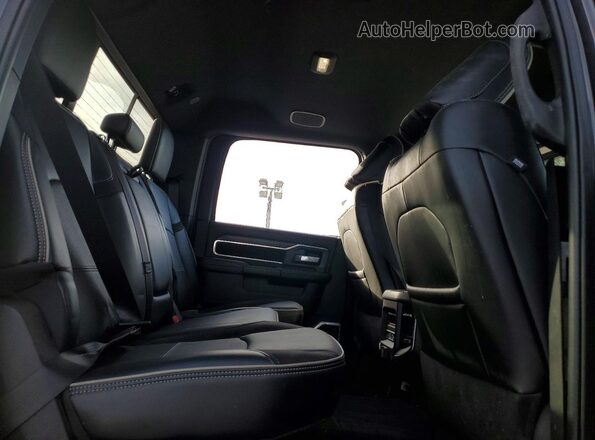 3C63R3JL6RG184860 2024 RAM 3500 Угольный Вид задних сидений