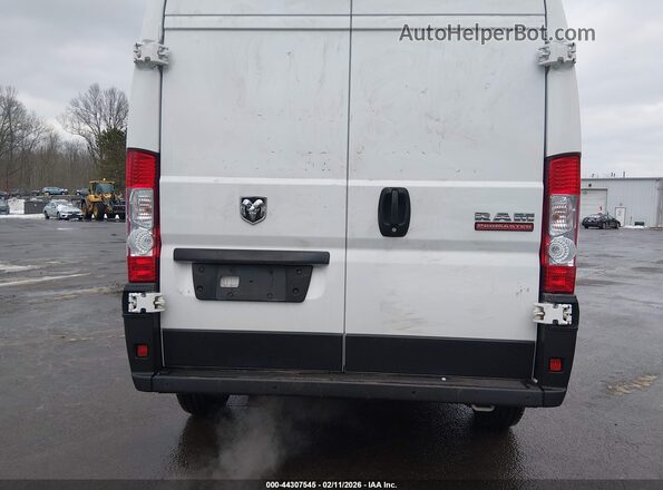 3C6LRVCG8NE102810 2022 RAM PROMASTER 2500 White Widok z przodu