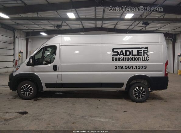3C6LRVDG3SE554870 2025 RAM PROMASTER 2500 Серебряный Панорамный вид салона 360°