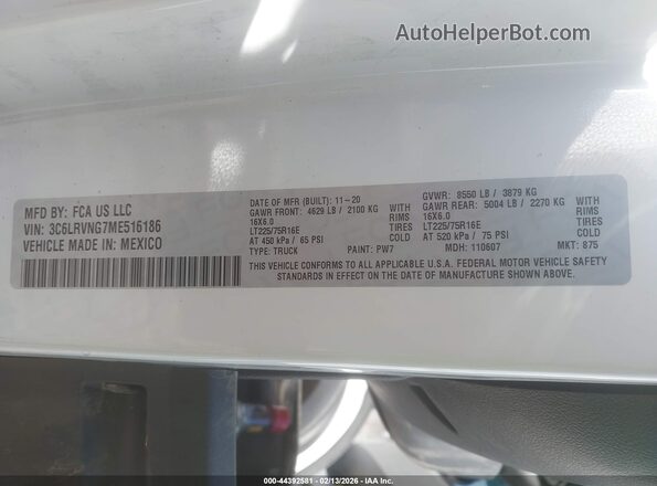 3C6LRVNG7ME516186 2021 RAM PROMASTER 1500 White Widok komory silnika