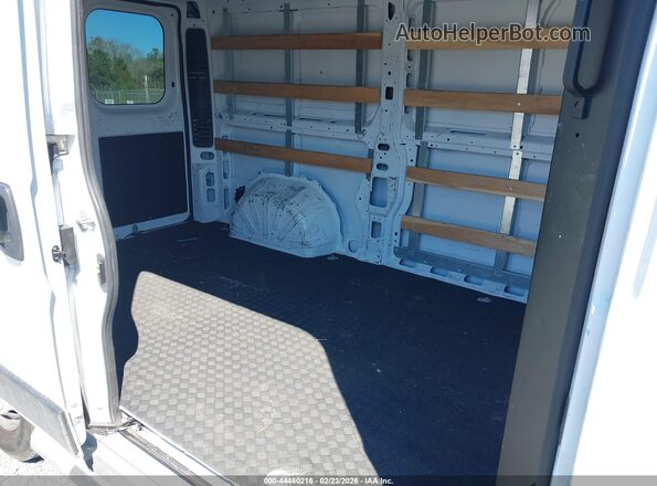 3C6LRVVG3PE590337 2023 RAM PROMASTER 2500 White VIN կոդի պիտակի տեսք