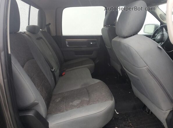3C6RR7LTXGG377010 2016 RAM 1500 Серый Вид задних сидений