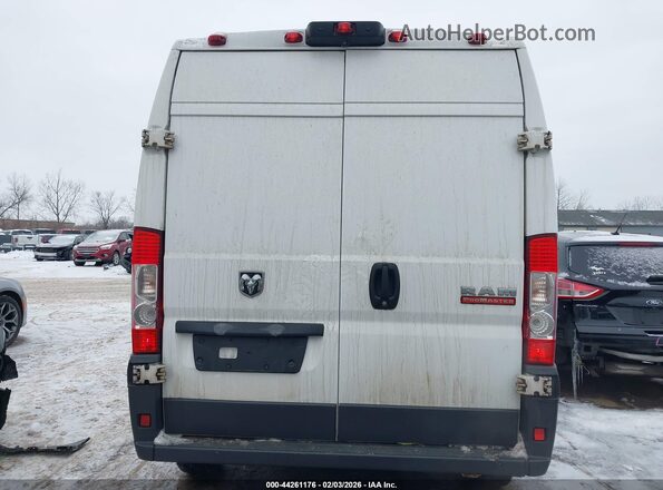 3C6TRVCG1JE154760 2018 RAM PROMASTER 2500 Белый 