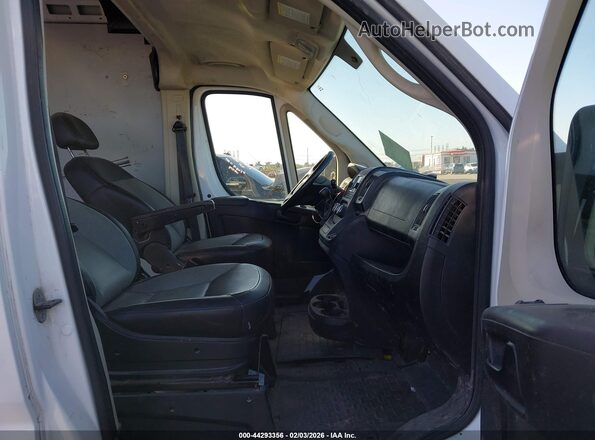 3C6TRVCG9KE525780 2019 RAM PROMASTER 2500 White Vista interior delantera