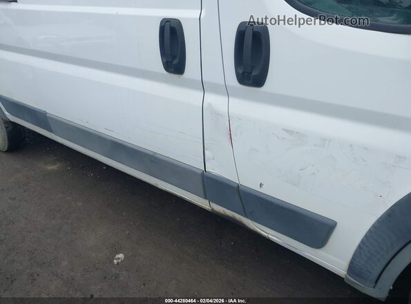 3C6TRVDG4GE134123 2016 RAM PROMASTER 2500 Белый Вид спереди