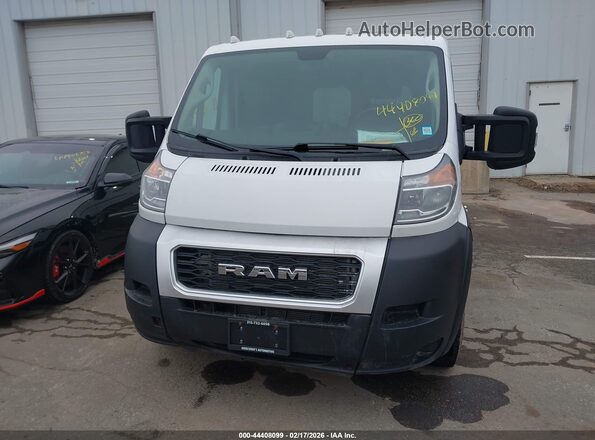 3C6TRVNGXKE505423 2019 RAM PROMASTER 1500 Белый Вид спереди