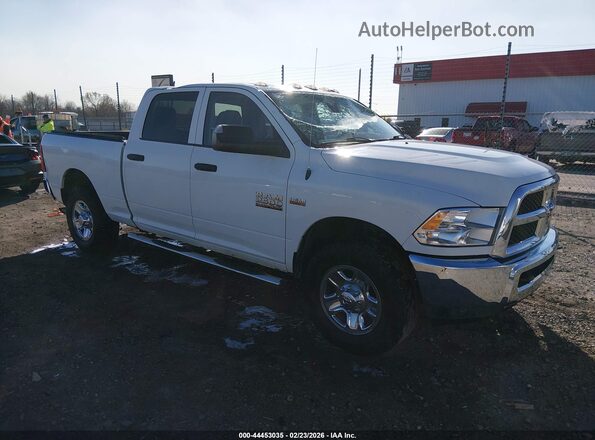 3C6UR4CJ7HG536638 2017 RAM 2500 Белый Передняя правая четверть