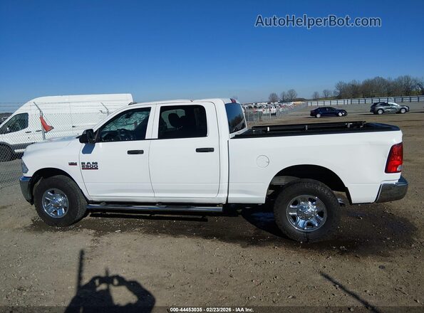 3C6UR4CJ7HG536638 2017 RAM 2500 Белый Панорамный вид салона 360°