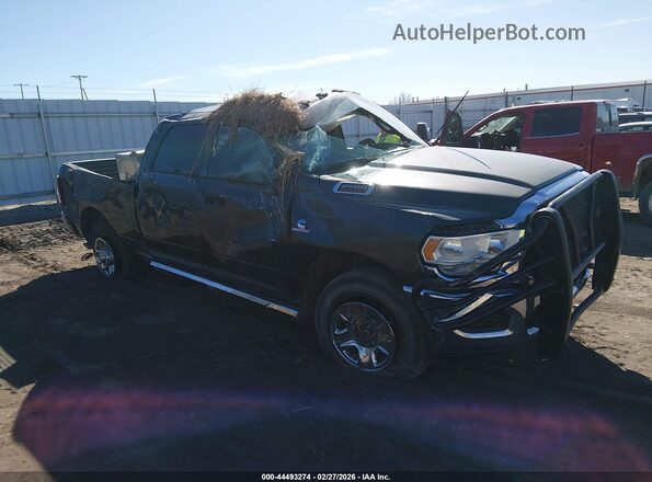 3C6UR5CLXRG237654 2024 RAM 2500 Черный Передняя правая четверть