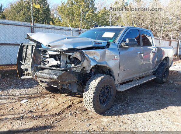 3C6UR5DL7KG689291 2019 RAM 2500 Silver Przód lewy