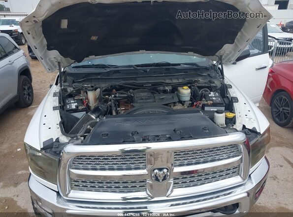 3C6UR5FL1GG133711 2016 RAM 2500 Белый Вид сзади