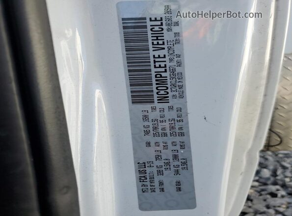 3C7WRKCL5KG646671 2019 RAM 4500 White Вид підкапотного простору