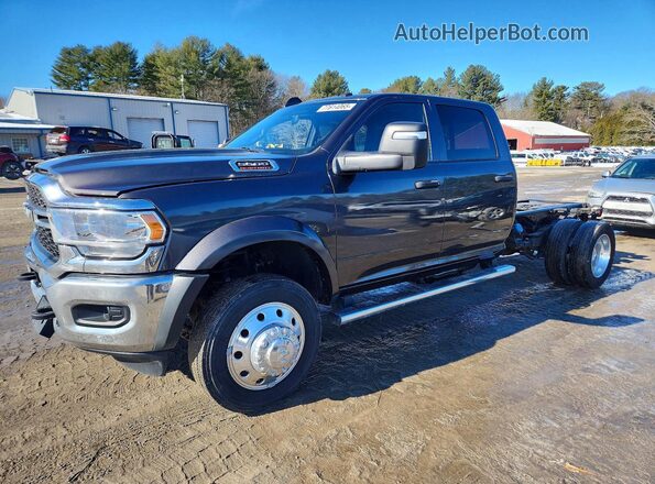 3C7WRNEL8RG275305 2024 RAM 5500 Gray Front left