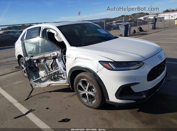 3CZRZ1H70RM760020 2024 HONDA HR-V White Передня права чверть