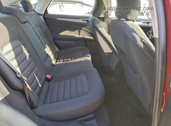 3FA6P0H71JR272541 2018 FORD FUSION Красный Вид задних сидений