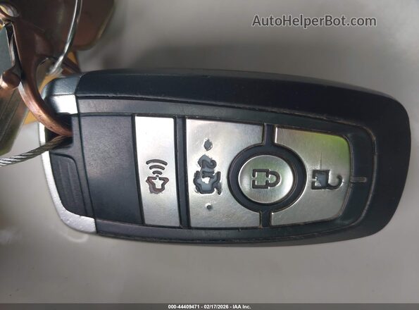 3FA6P0H76HR375089 2017 FORD FUSION Серый Вид панели приборов