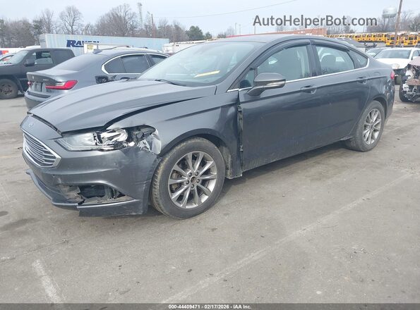 3FA6P0H76HR375089 2017 FORD FUSION Серый Передняя левая четверть