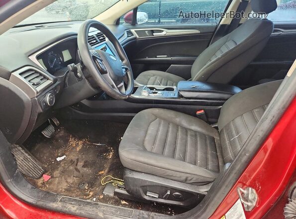 3FA6P0HD0JR238418 2018 FORD FUSION Красный Вид салона спереди