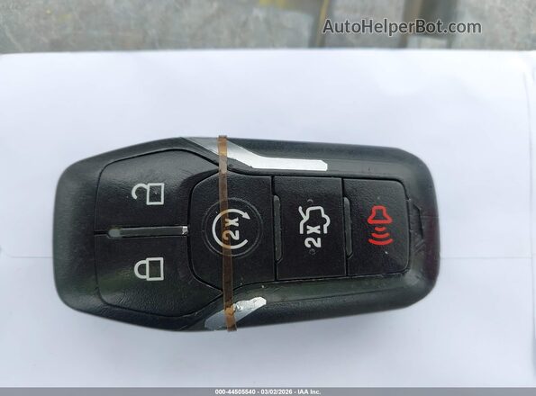 3FA6P0HD2GR341042 2016 FORD FUSION Бордовый Вид панели приборов