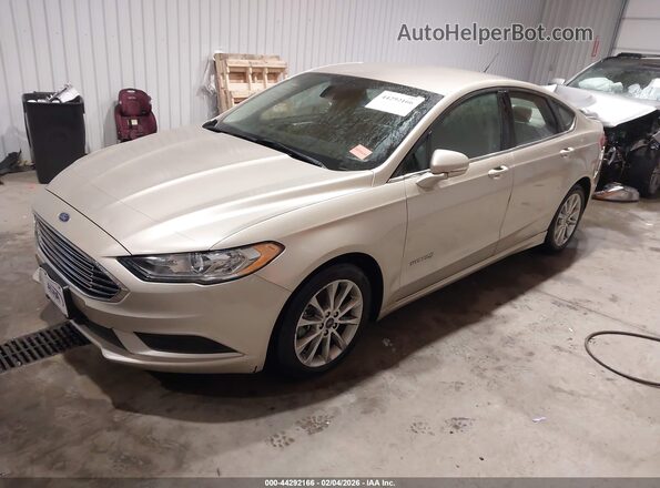 3FA6P0LU1HR296975 2017 FORD FUSION HYBRID Gold Przód lewy