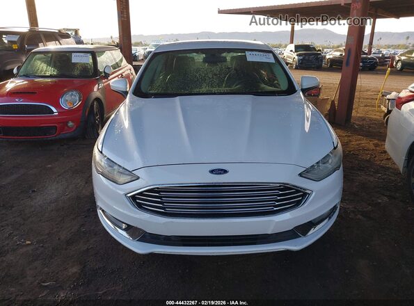 3FA6P0LU2HR299917 2017 FORD FUSION HYBRID White Dashboard view