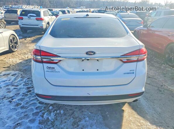 3FA6P0LU2JR116263 2018 FORD FUSION Белый Вид сзади