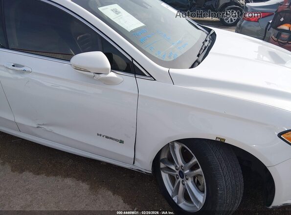 3FA6P0LU3JR129846 2018 FORD FUSION HYBRID White Widok z przodu