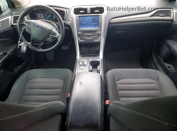 3FA6P0LU3JR197760 2018 FORD FUSION Угольный Вид панели приборов