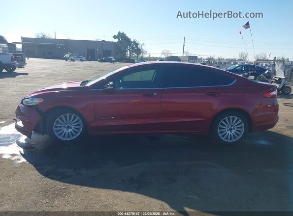 3FA6P0LU6GR389375 2016 FORD FUSION HYBRID Красный Панорамный вид салона 360°