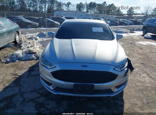 3FA6P0LUXJR123798 2018 FORD FUSION HYBRID Silver Widok wnętrza z tyłu