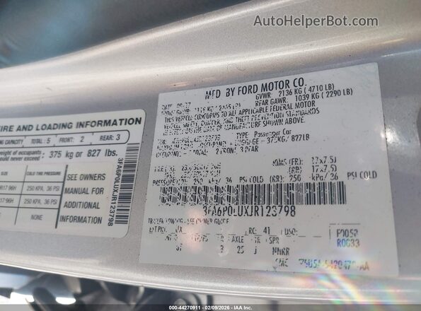 3FA6P0LUXJR123798 2018 FORD FUSION HYBRID Silver Widok komory silnika