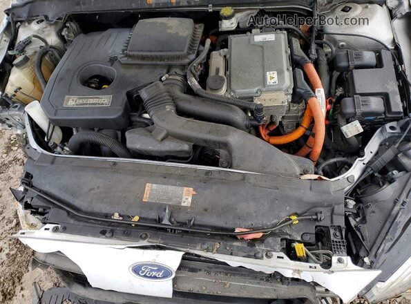 3FA6P0LUXKR262153 2019 FORD FUSION Серебряный Вид задней части салона