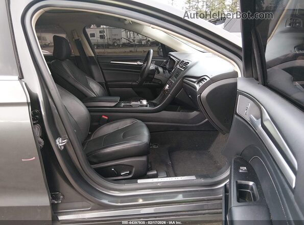 3FA6P0RU7LR182463 2020 FORD FUSION HYBRID Черный Вид салона спереди
