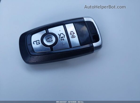 3FA6P0UU3JR279051 2018 FORD FUSION HYBRID Белый Вид панели приборов