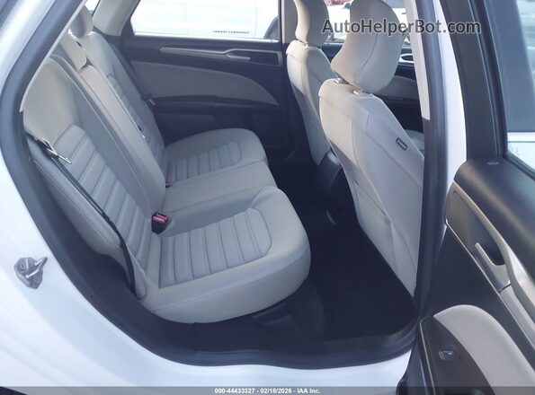 3FA6P0UU3JR279051 2018 FORD FUSION HYBRID Белый Вид наклейки с VIN-кодом
